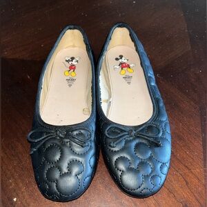 Women’s Zara Disney Shoes size 34/ US size 4